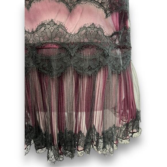 OSCAR de la RENTA✨🎄🥂Vintage Sheer black lace & pink almost off shoulder top SZ - Picture 12 of 16